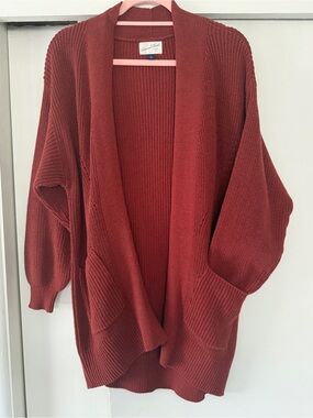 UNIVERSAL THREAD LONG KNIT OPEN CARDIGAN IN RUST WITH POCKETS SIZE XS